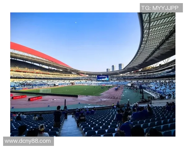 南京足球队心理素质提升之路：聚焦球队精神面貌与比赛表现的关系